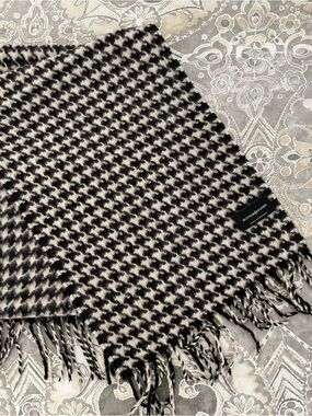 Houndstooth Scarf